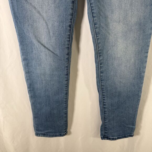 Democracy Ab Technology Jeans Women's 4 Light Wash Denim Mid Rise Cotton Blend - Picture 3 of 11